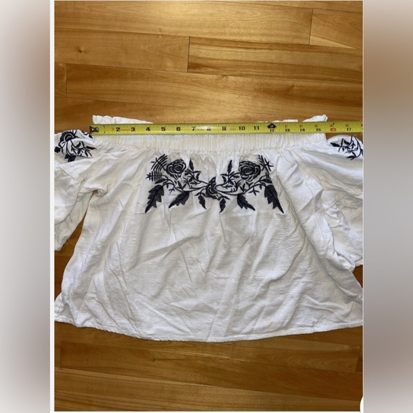 Altar’d State White & Navy Boho Blouse, Small - Picture 6 of 8